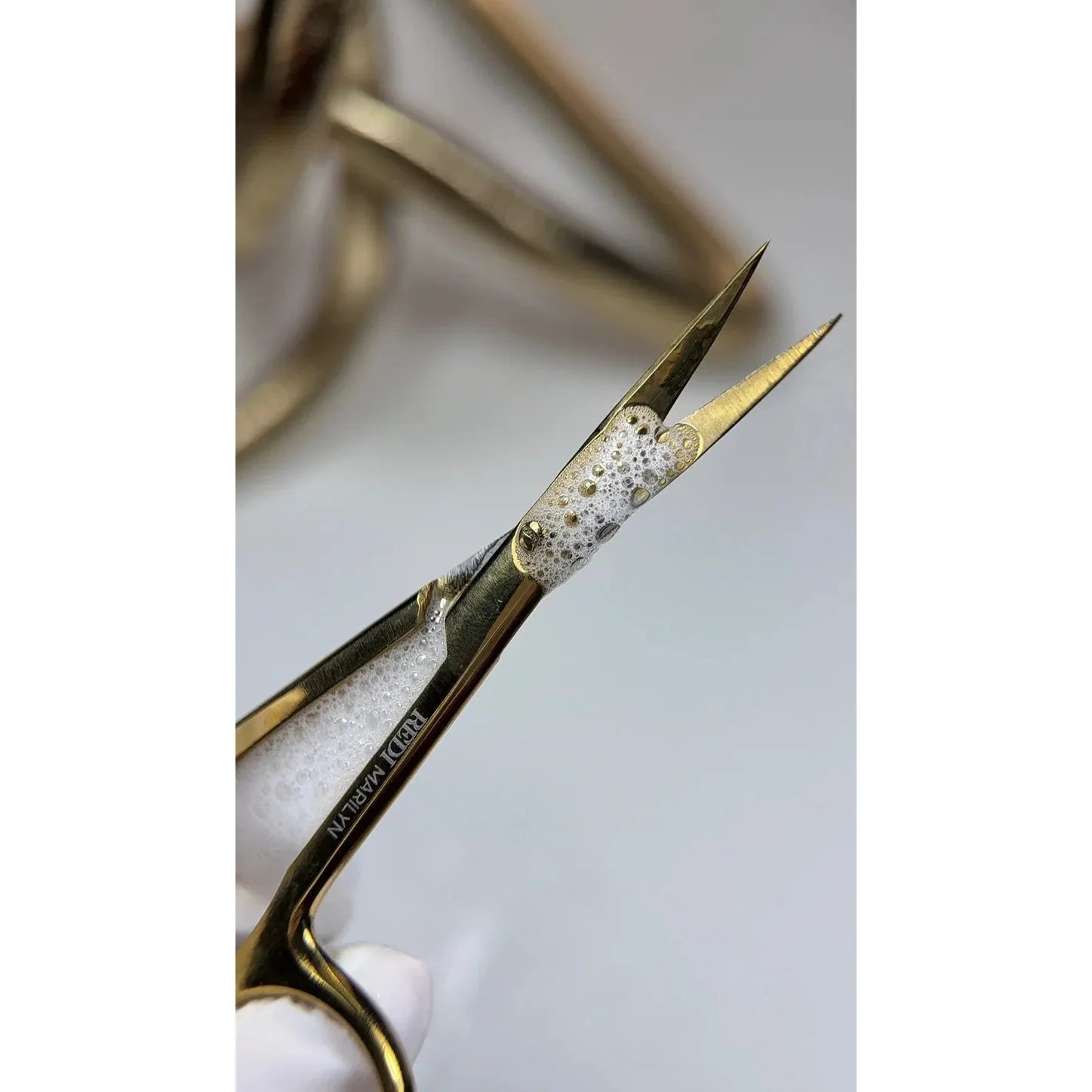 RI- Cuticle Scissors (Marilyn)