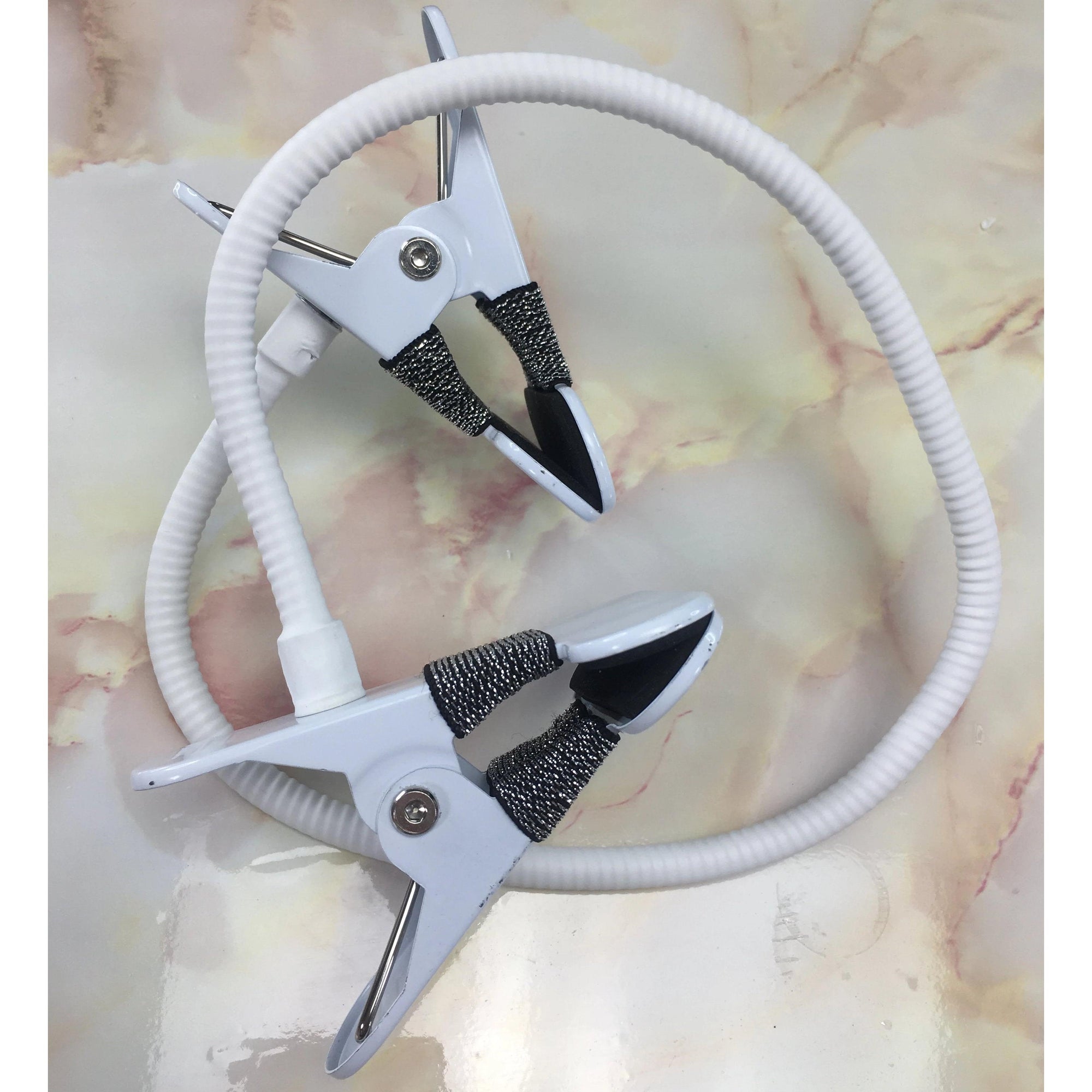 RI-  Long Stand for 2.0 Silicone Hand