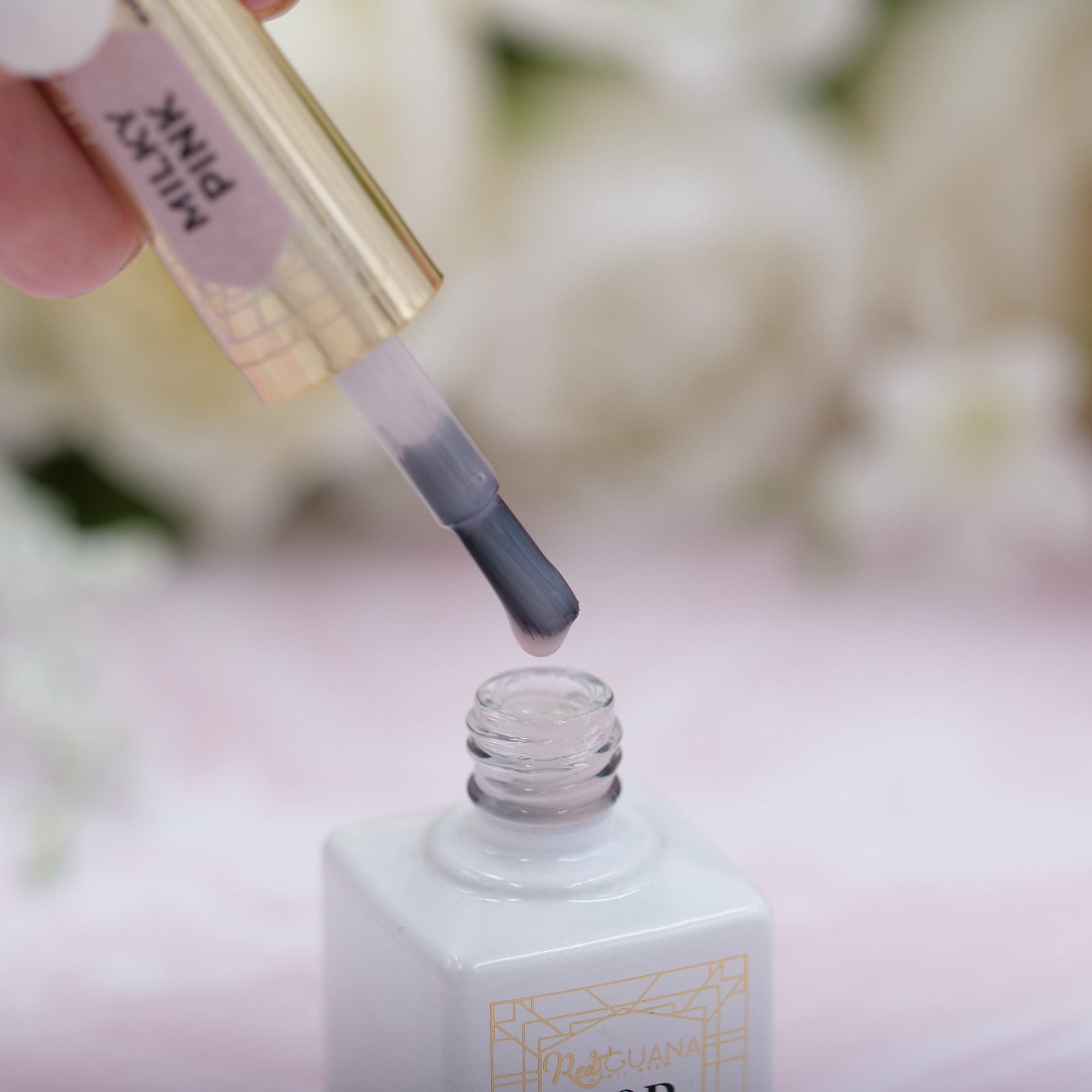 RI-  Top Coat Non-Wipe MILKY PINK