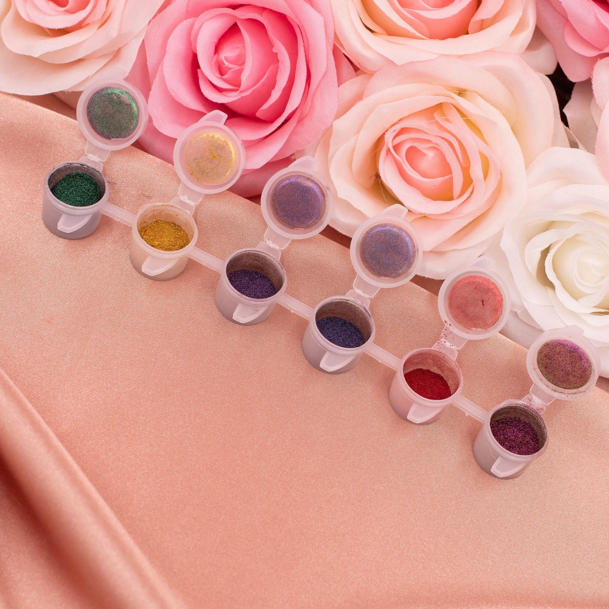 RI-  Cat Eye Pigments