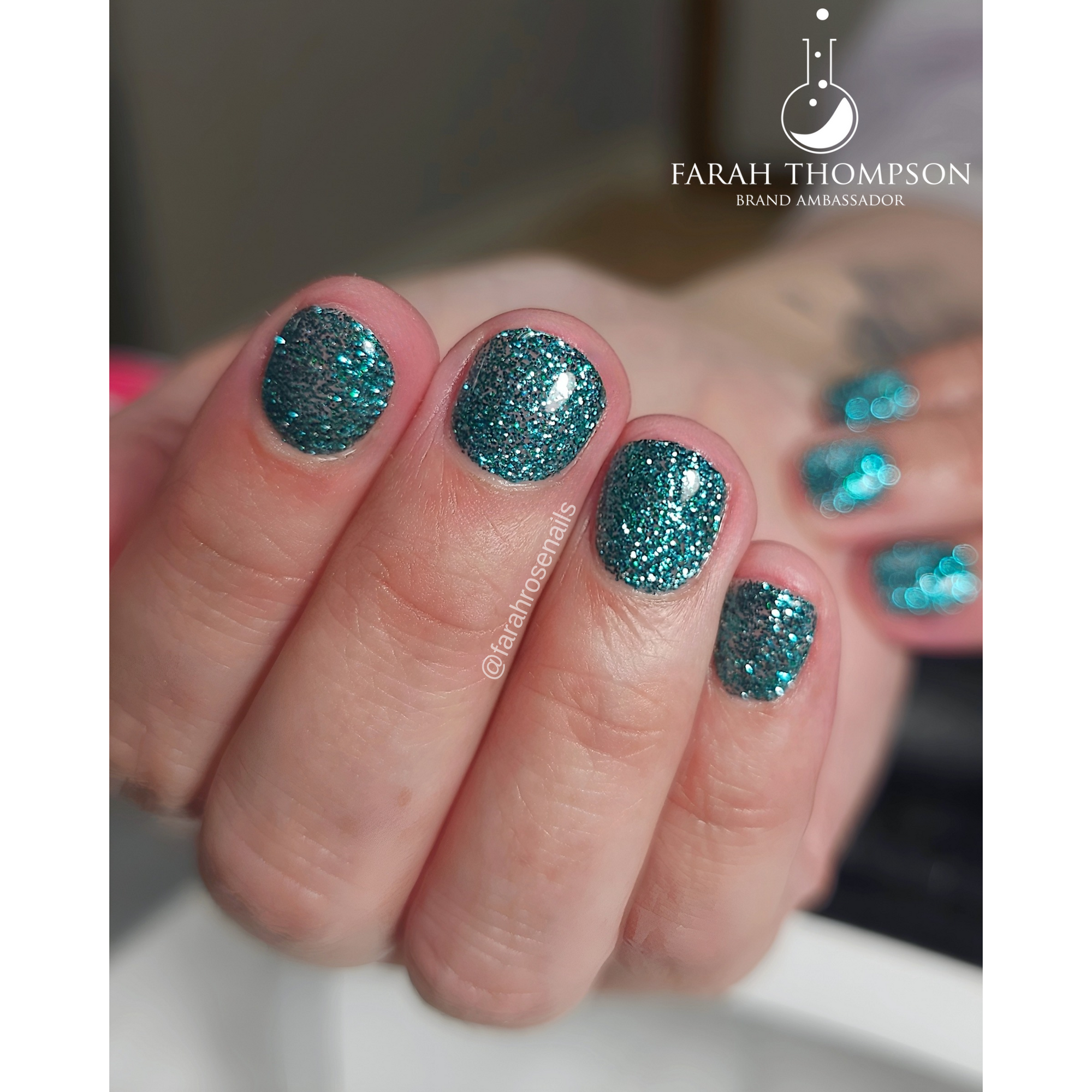 P+ Sinful, Glitter Gel Polish, 10 ml