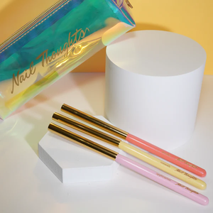 Nail Thoughts Brush Set 
(Incls. Free Brush Case)